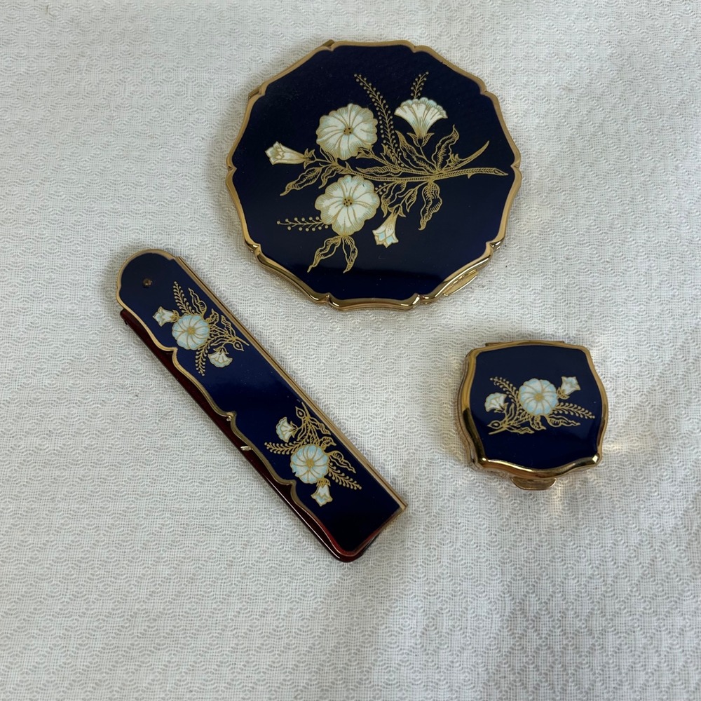 Vintage Stratton England 3pc Vanity Set Navy Blue Enamel Floral Compact Comb Box